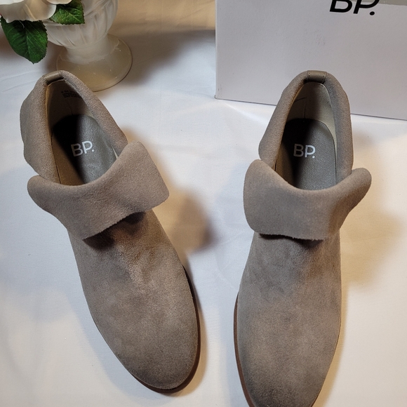 BP Foldover Ankle Booties - Grey Stone - Picture 6 of 9
